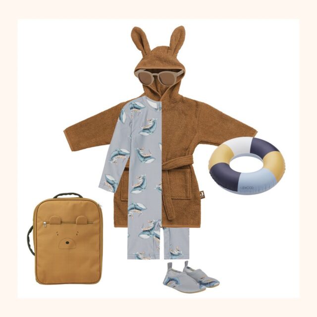Vlieg jij binnenkort met je gezin naar de zon? Wat een geluk! ☀️🏝️ Er zijn veel zonnige items binnengekomen, waaronder deze schattige UV-zwempakjes. 

#kinderkoffer #kindertrolley #logeren #metjekindopreis #vakantiemetkinderen #reizenmetkinderen #vliegenmetkinderen #travelwithkids #kinderbadpak #zwembandjes #kinderzonnebril #uvpakje #swimwear #dreumesenzo #zonbescherming #waterschoentjes