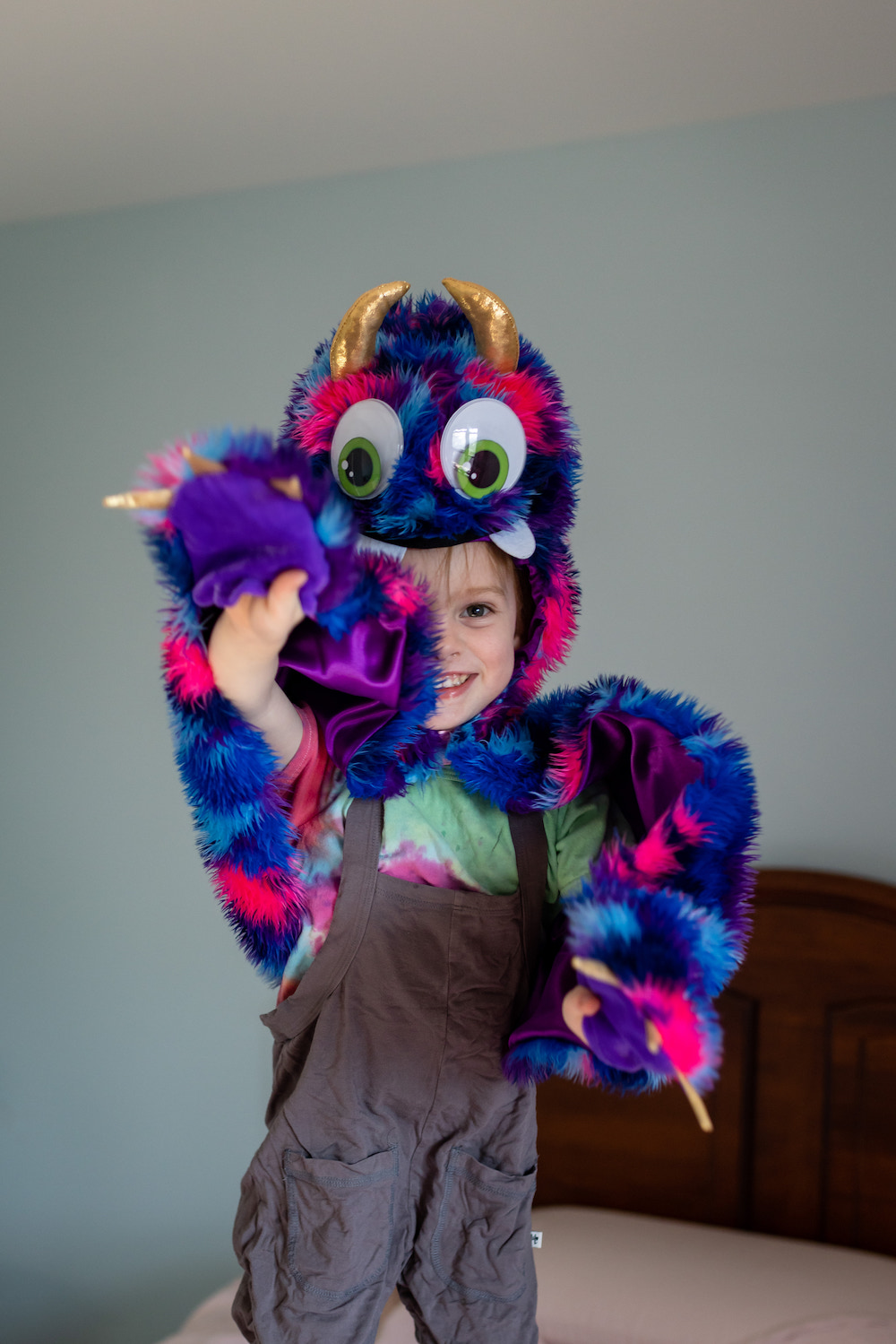 Great Pretenders Goober monster paars verkleedcape met klauwen Great Pretenders