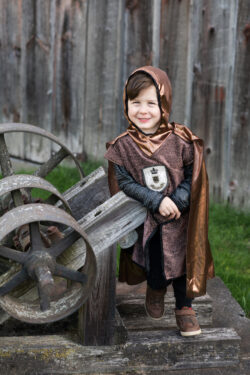 Ridderkostuum tuniek en cape brilliant copper knight