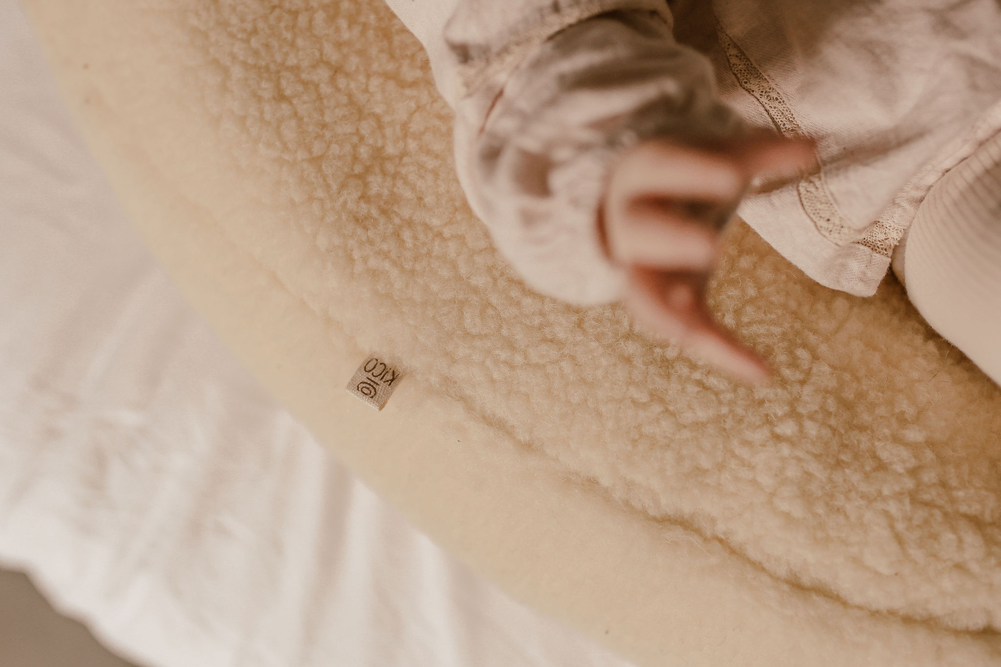 Kicolabel relax hoes voor voedingskussen 100% Merinowol