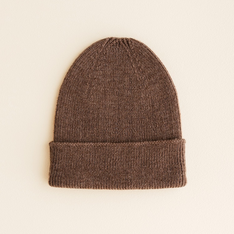 Hvid baby beanie fonzie newborn mocha