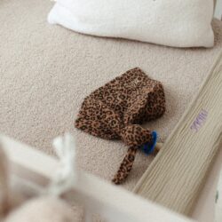 Atelier Pomme ledikantdeken teddy bonjour beige