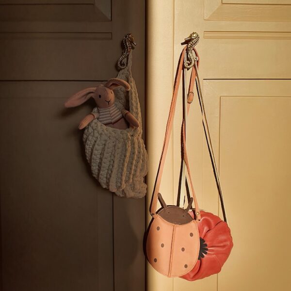 Doing Goods knop pippa seahorse zeepaardje links en rechts