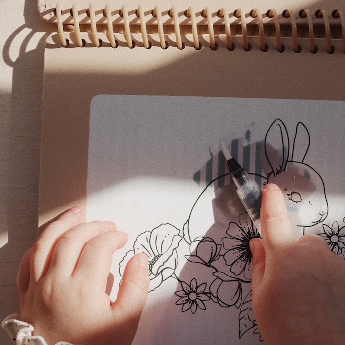 Konges Sløjd magic waterkleurboek