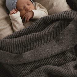 Hvid deken gaston pencil