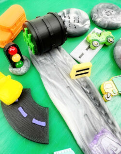 Invitation to imagine speelklei play pot beep beep tuut tuut auto