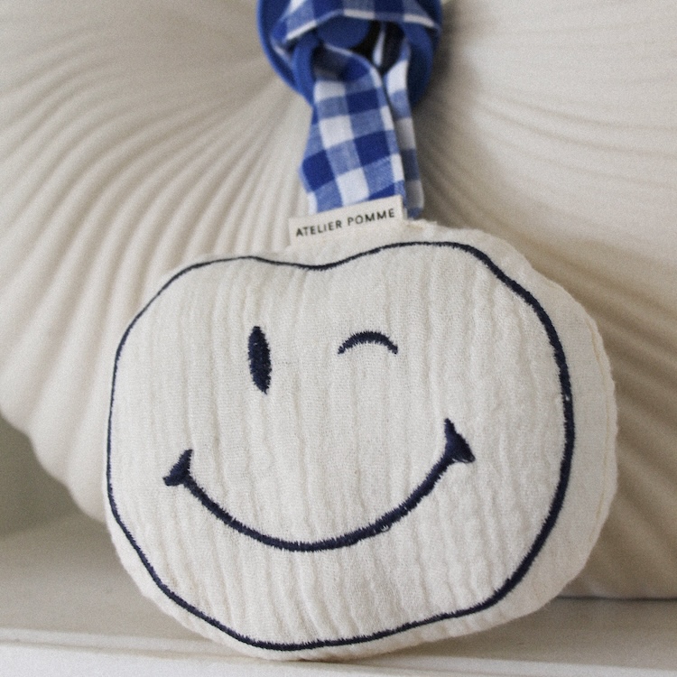 Atelier Pomme speendoekje smiley boogie blue