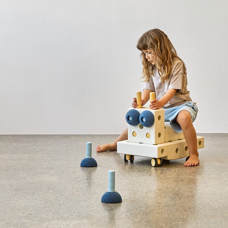 MODU 3 foam balls deep blue - sky blue
