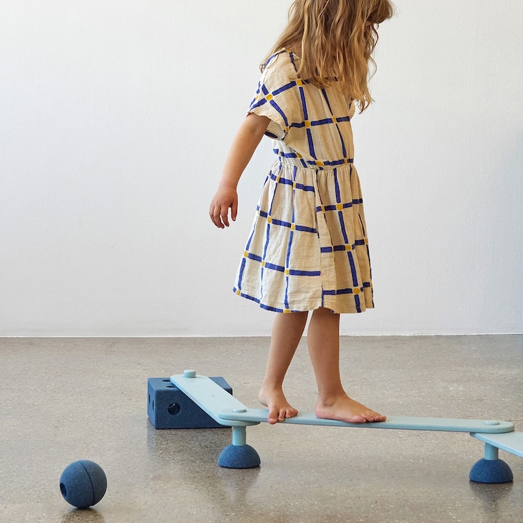 MODU 3 foam balls deep blue - sky blue