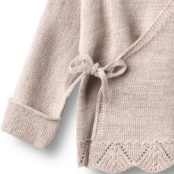 Wheat overslagvestje Cleo Lace pale lilac 100% merinowol